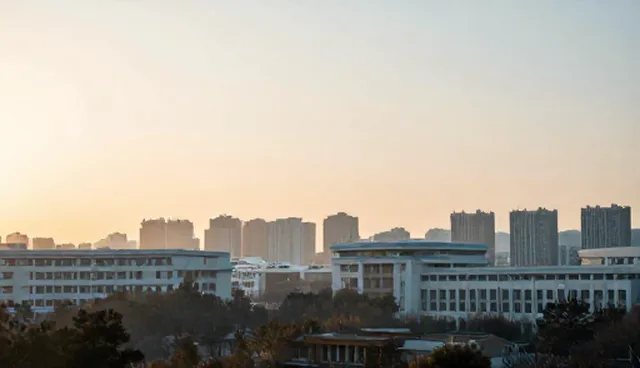 系统稳定性：小程序开发中的误区与技术实施